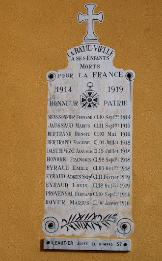 Le monument aux morts de <strong>La Bâtie</strong>