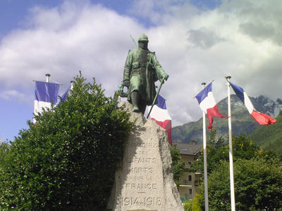 Le monument aux morts de Chamonix