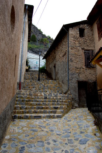 Un village tout en escaliers...