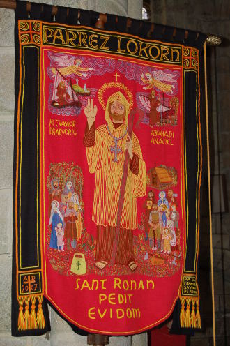 La bannière: Paroisse de Locronan<br />Saint Corentin, priez pour nous