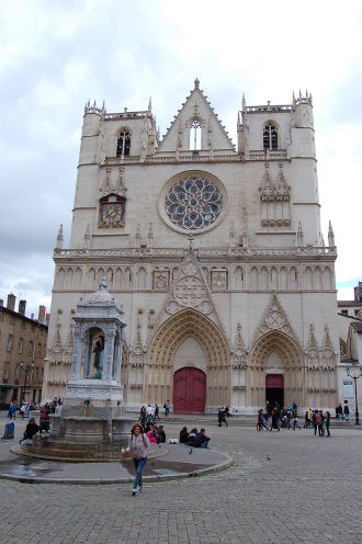 Cathédrale Saint Jean le Baptiste