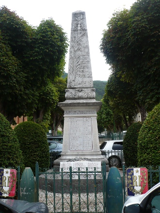 Le monument aux morts de <strong>Saillans</strong>