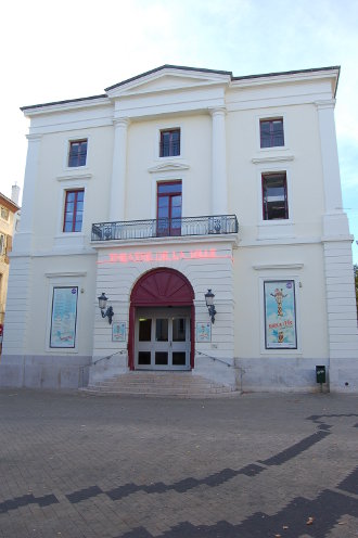 Le théâtre de la ville...