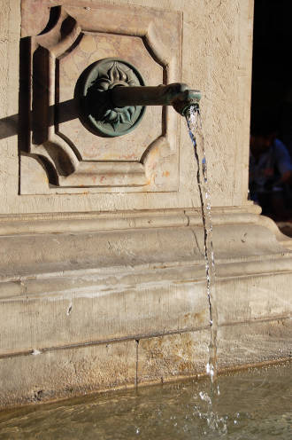 Aix et ses fontaines...