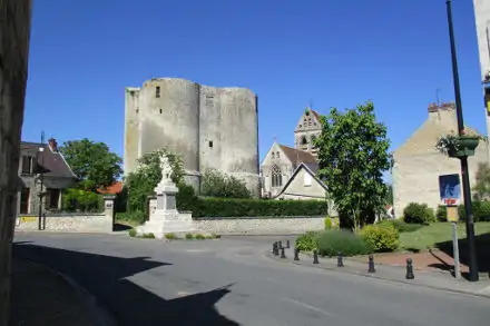 Les tours d'Ambleny