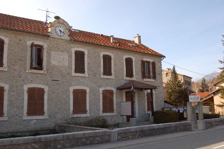 La mairie d'<strong>Aspremont</strong>