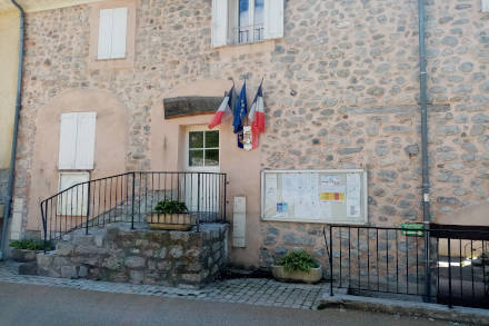 La mairie d'Authon