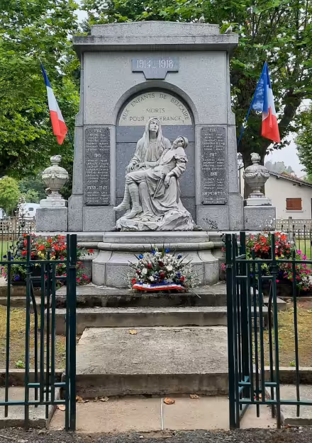 Le Monument aux Morts