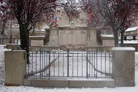 Le monument aux morts