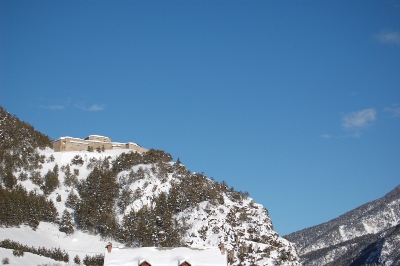 Le fort des Salettes domine la 'Gargouille'