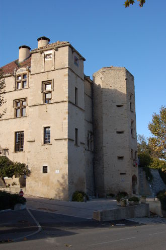 La Mairie de <strong>Château-Arnous-Saint-Auban</strong>