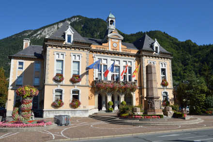 La Mairie de Cluses