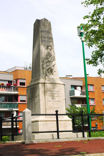 Le Monument aux Morts