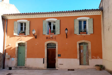 La mairie d'Esparron