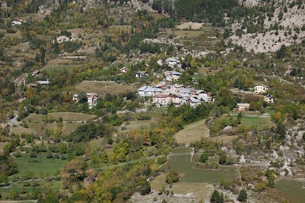 Un charmant village de montagne...