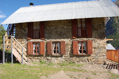 Vieil habitat et belle rénovation à Dormillouse