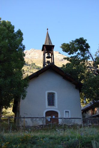 Le temple où prêcha Félix Neffe à Dormillouse.