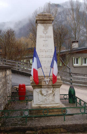 Le Monument aux Morts