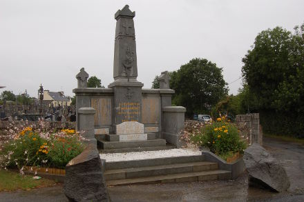 Le monument aux morts