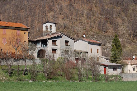 Balade au village de <strong>Laborel</strong>