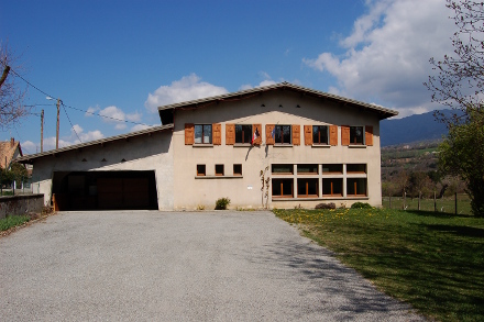 La mairie de <strong>Laye</strong>