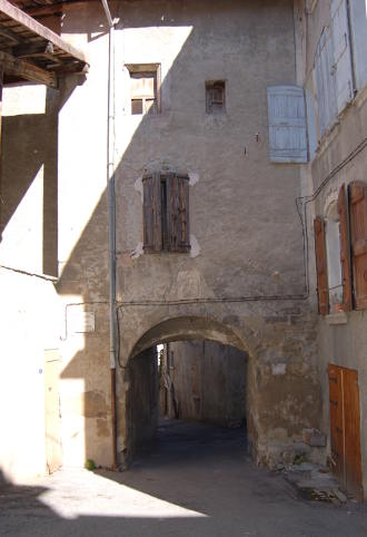 La porte Bertrand de Bros