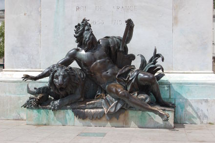 lyon-4