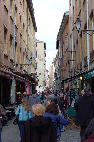 lyon-7