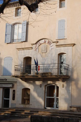 L'Hôtel de Ville