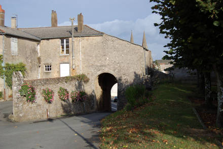 Près du château