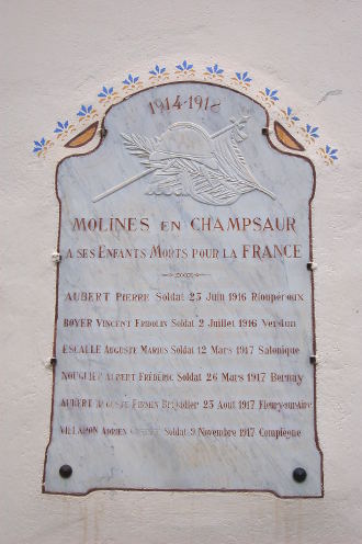 Le monument aux morts de <strong>Molines-en-Champsaur</strong>