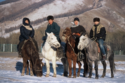 cavaliers mongols en hiver