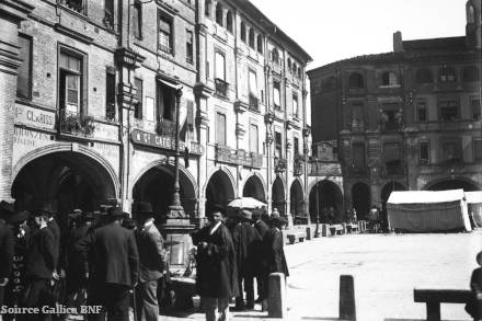 1913 et place Lafontaine - actuelle Nationale 