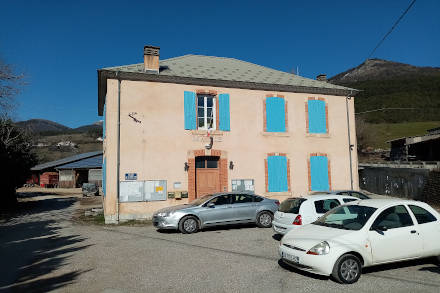 La mairie de Montbrand