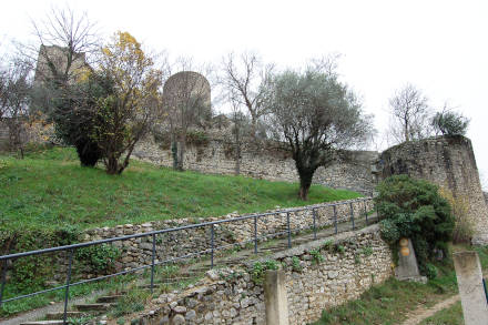 Montant au château