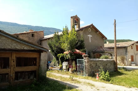 Le temple de Poyols