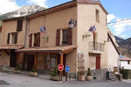 La mairie de Prads-Haute-Bléone