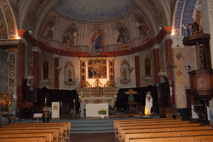 Le choeur de l'église<br />Notre Dame de l'Assomption.