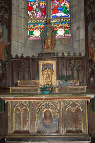 Dans l'église Saint Michel...