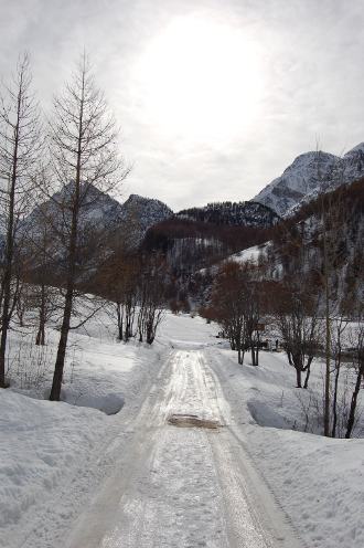 Longue piste blanche...