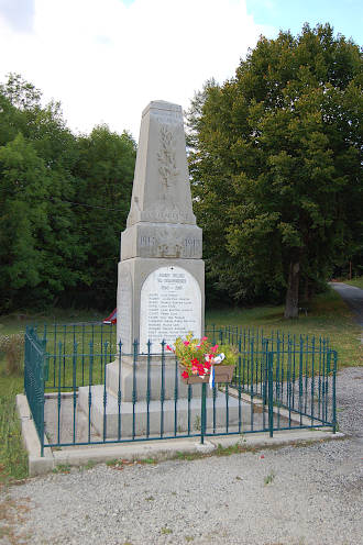 Le Monument aux Morts