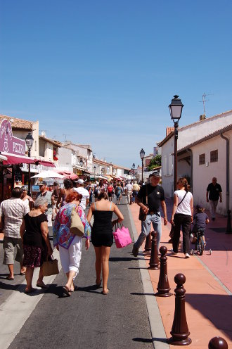 Balade au centre-ville et soleil camarguais...