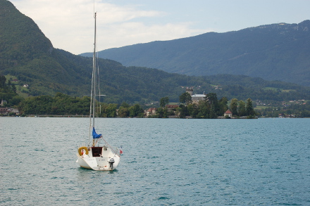 Bord de lac  à <strong>Talloires</strong>