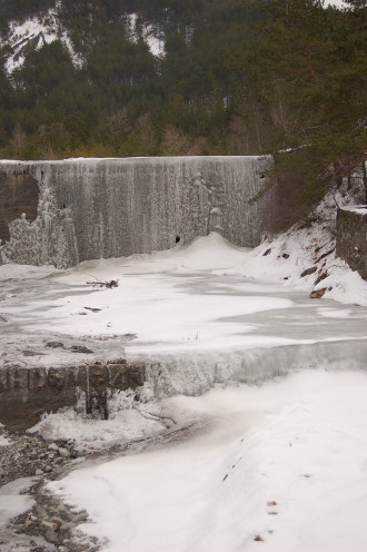 Le torrent restait de glace...